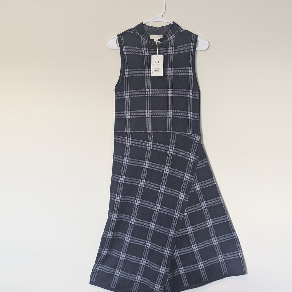 Elegant Black and White Plaid Midi Dress